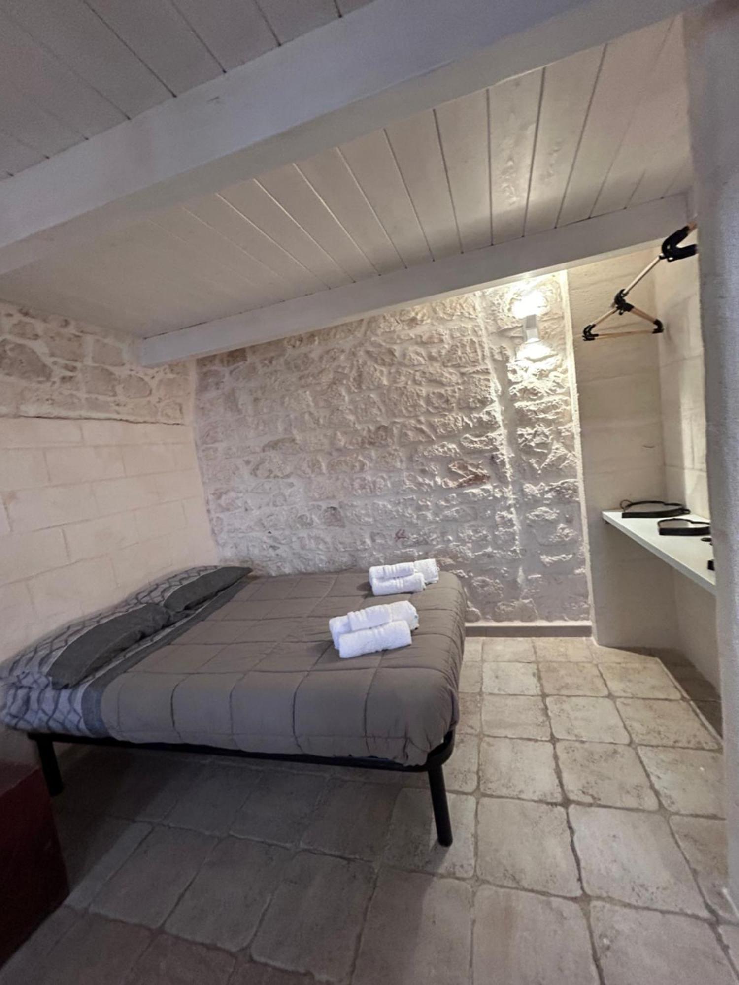 La 13 Guest House Ostuni Kültér fotó
