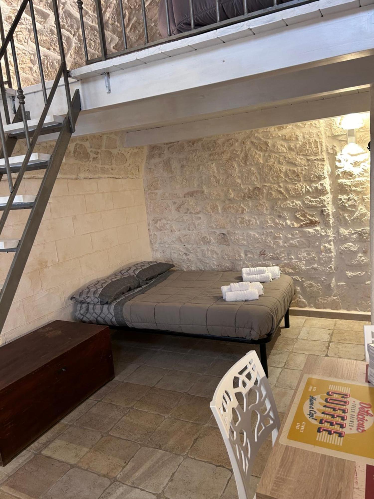 La 13 Guest House Ostuni Kültér fotó