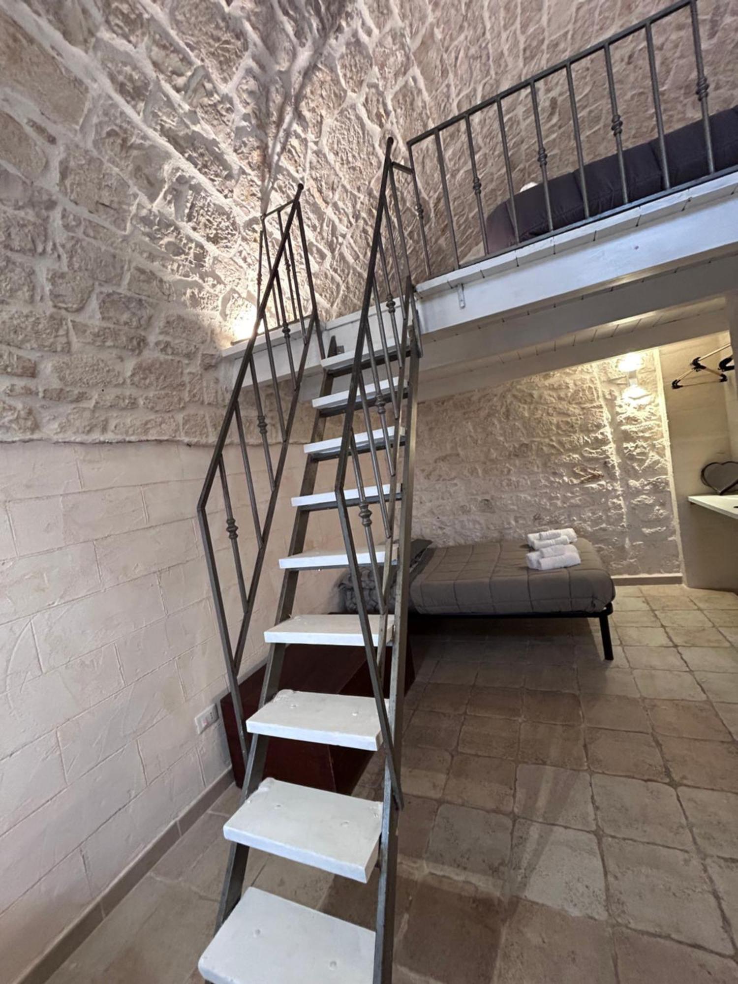 La 13 Guest House Ostuni Kültér fotó